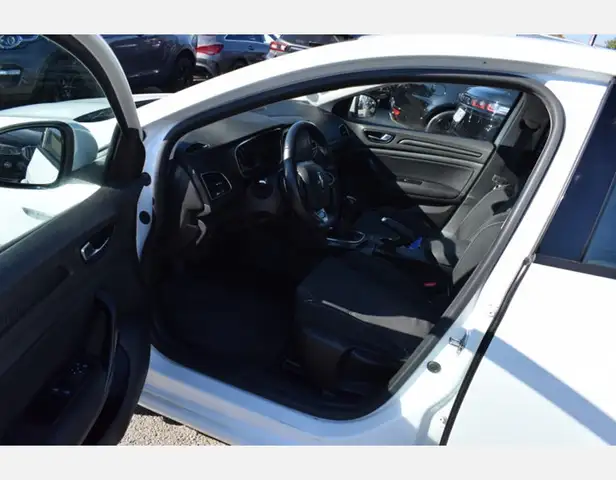 Renault Megane view 9