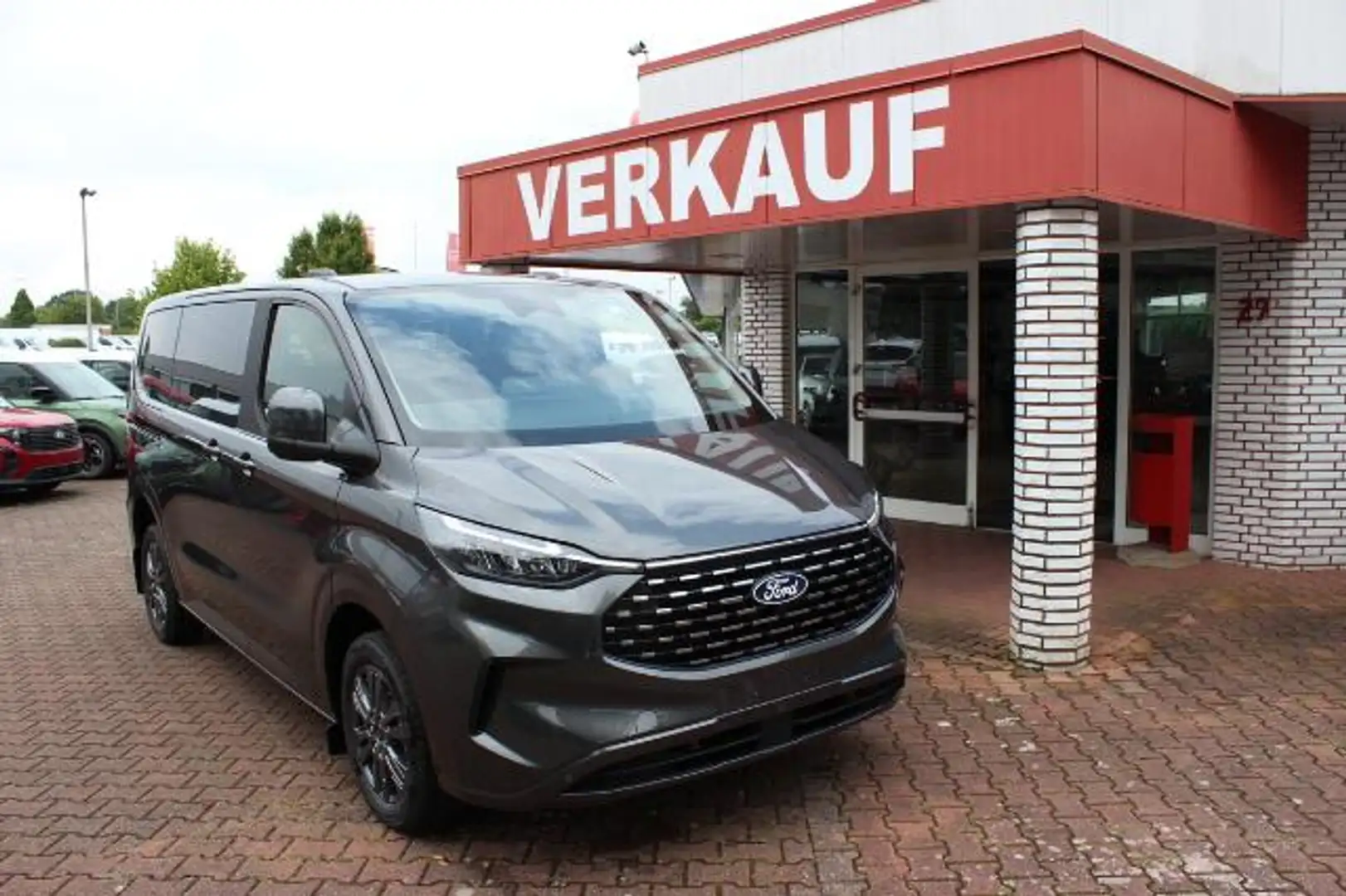 Ford Tourneo Custom Titanium 320 L1 - Techno 5 / Navi / LEDER Gris - 1