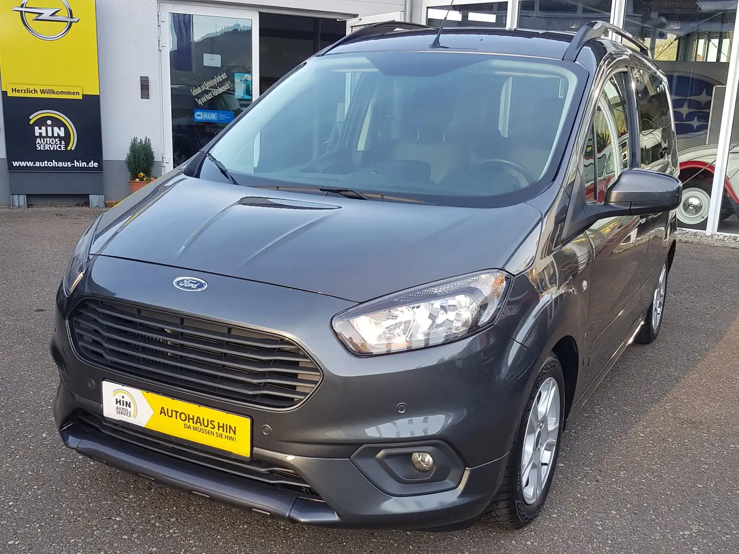 Ford Tourneo Courier Sport Gris - 1