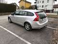 Volvo V60 Kinetic Silber - thumbnail 4