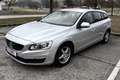Volvo V60 Kinetic Silber - thumbnail 1
