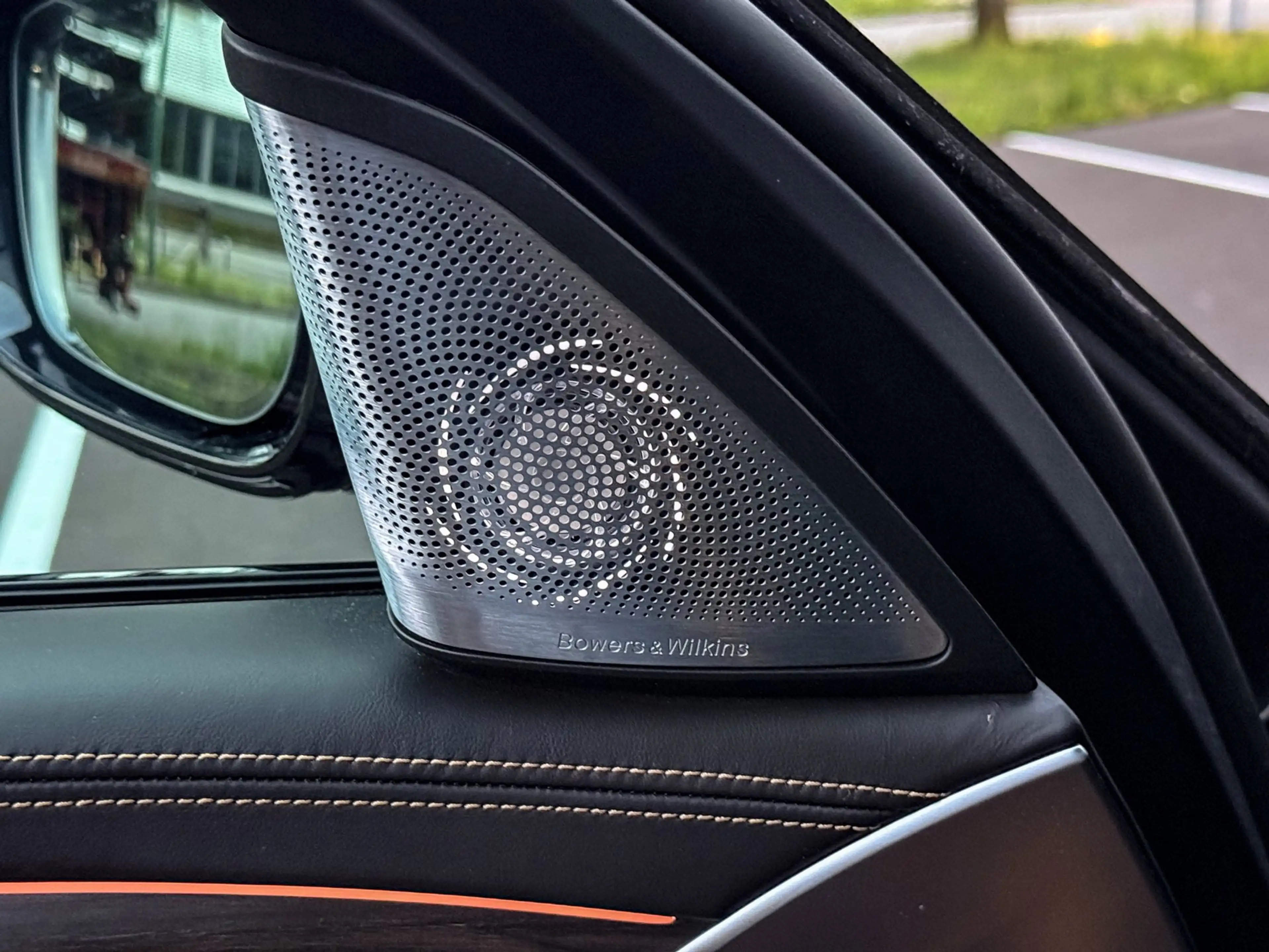 BMW 540 5-serie Touring 540i xDrive LCI 3X M-SPORT PANO/B& — photo 4