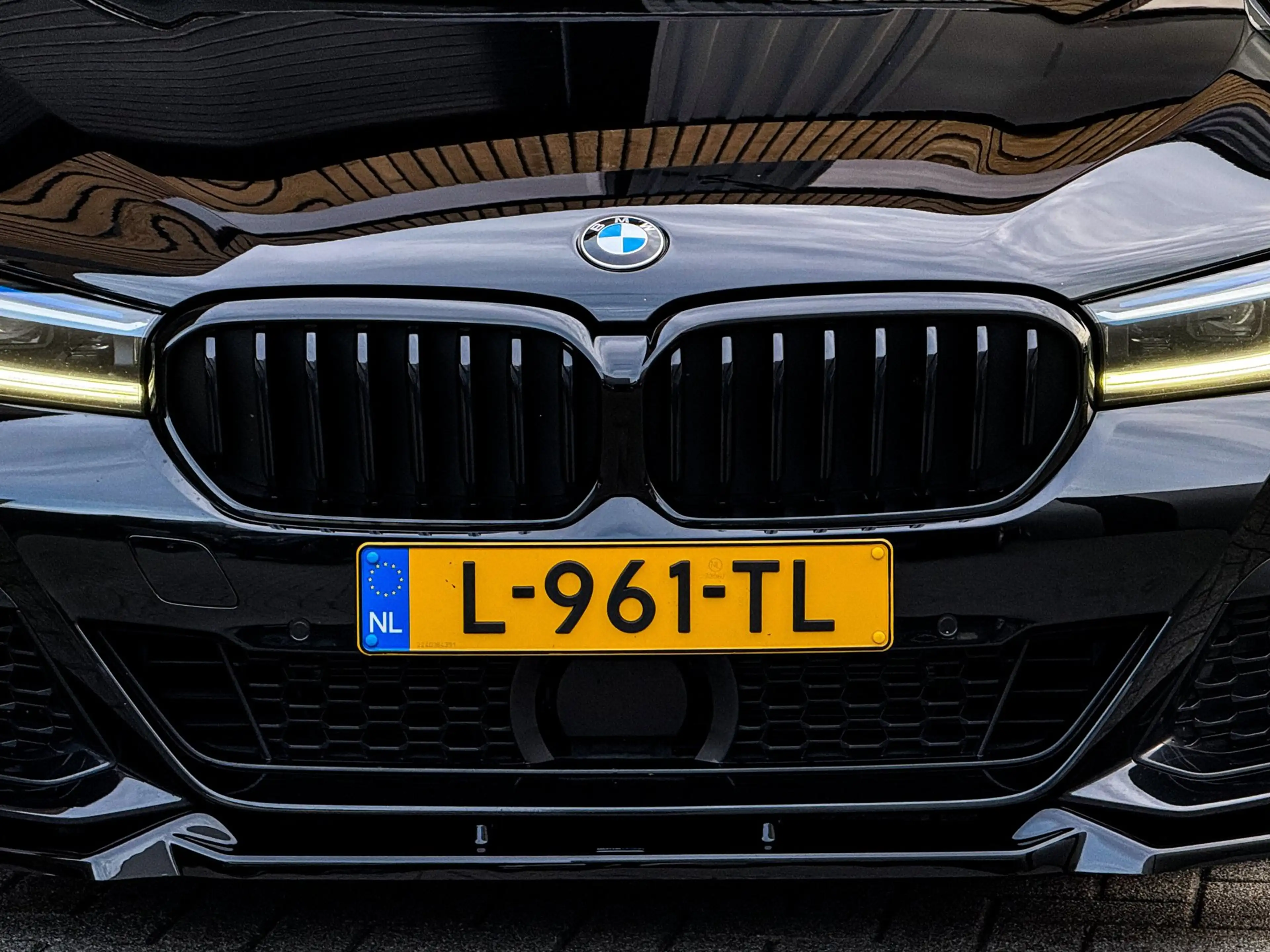 BMW 540 5-serie Touring 540i xDrive LCI 3X M-SPORT PANO/B& — photo 13