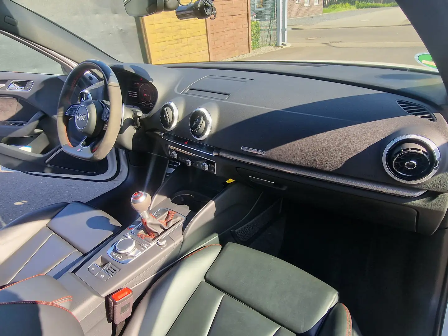 Audi RS3 A3 Sportback Sportback S tronic Weiß - 2