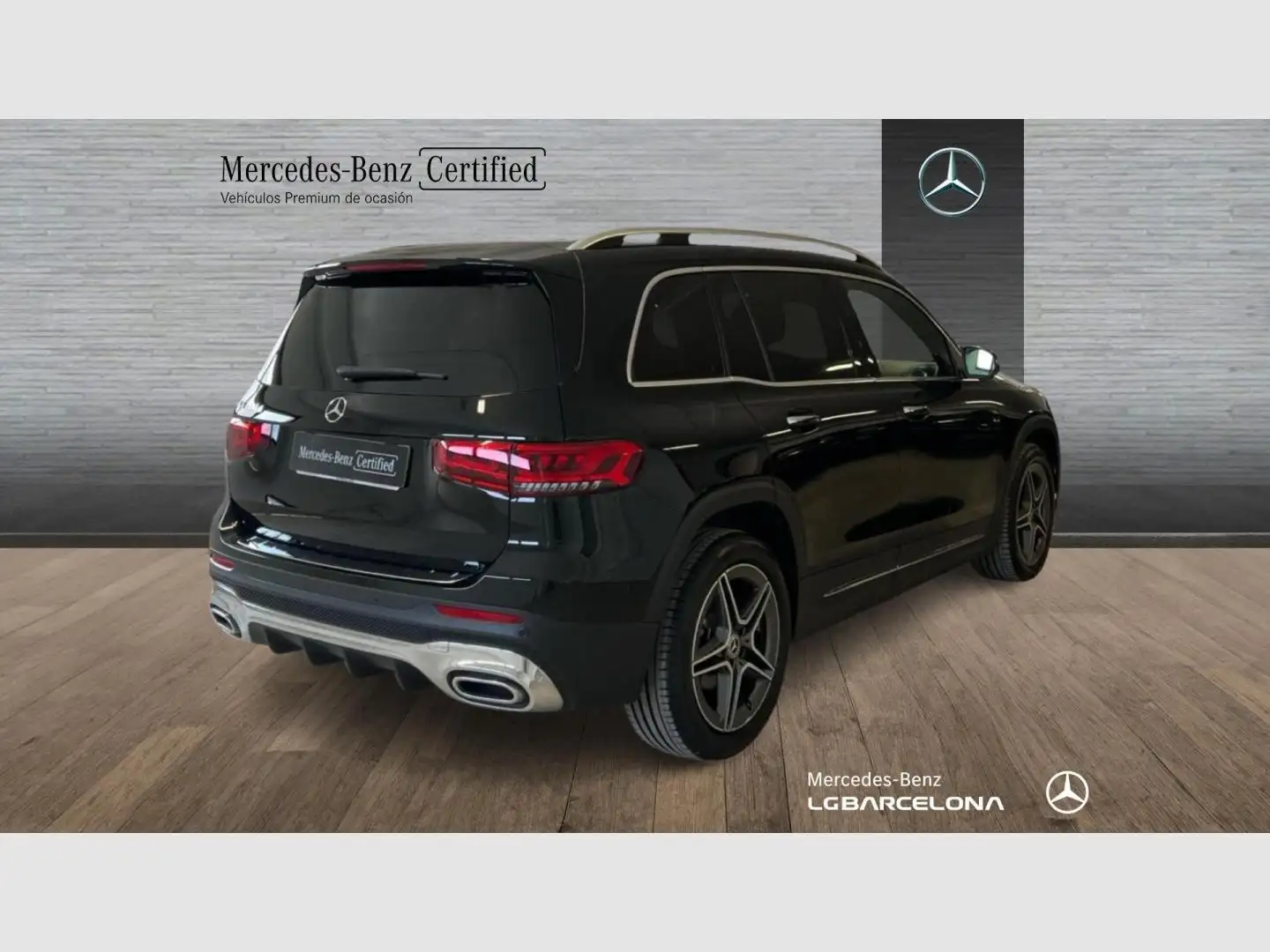Mercedes-Benz GLB 200 d Zwart - 2
