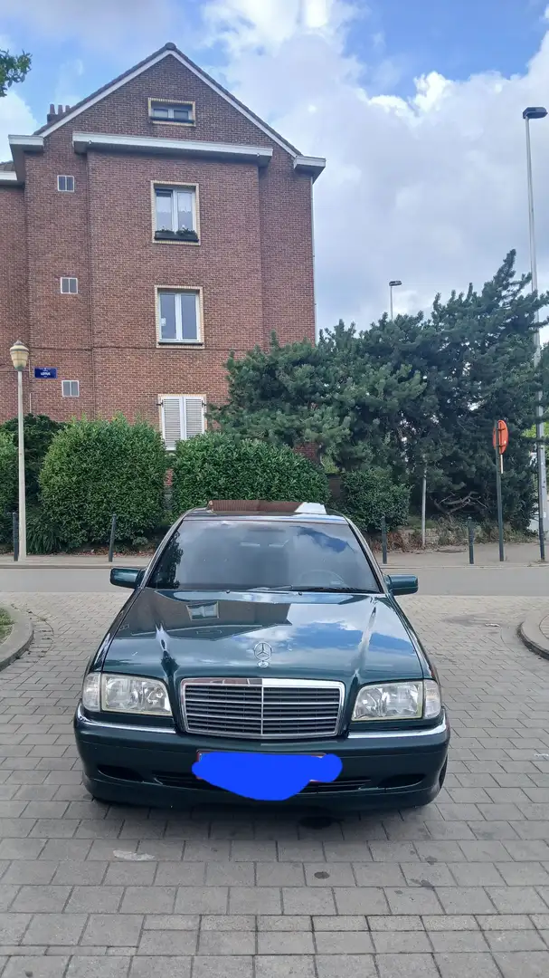 Mercedes-Benz C 180 Elegance - 1