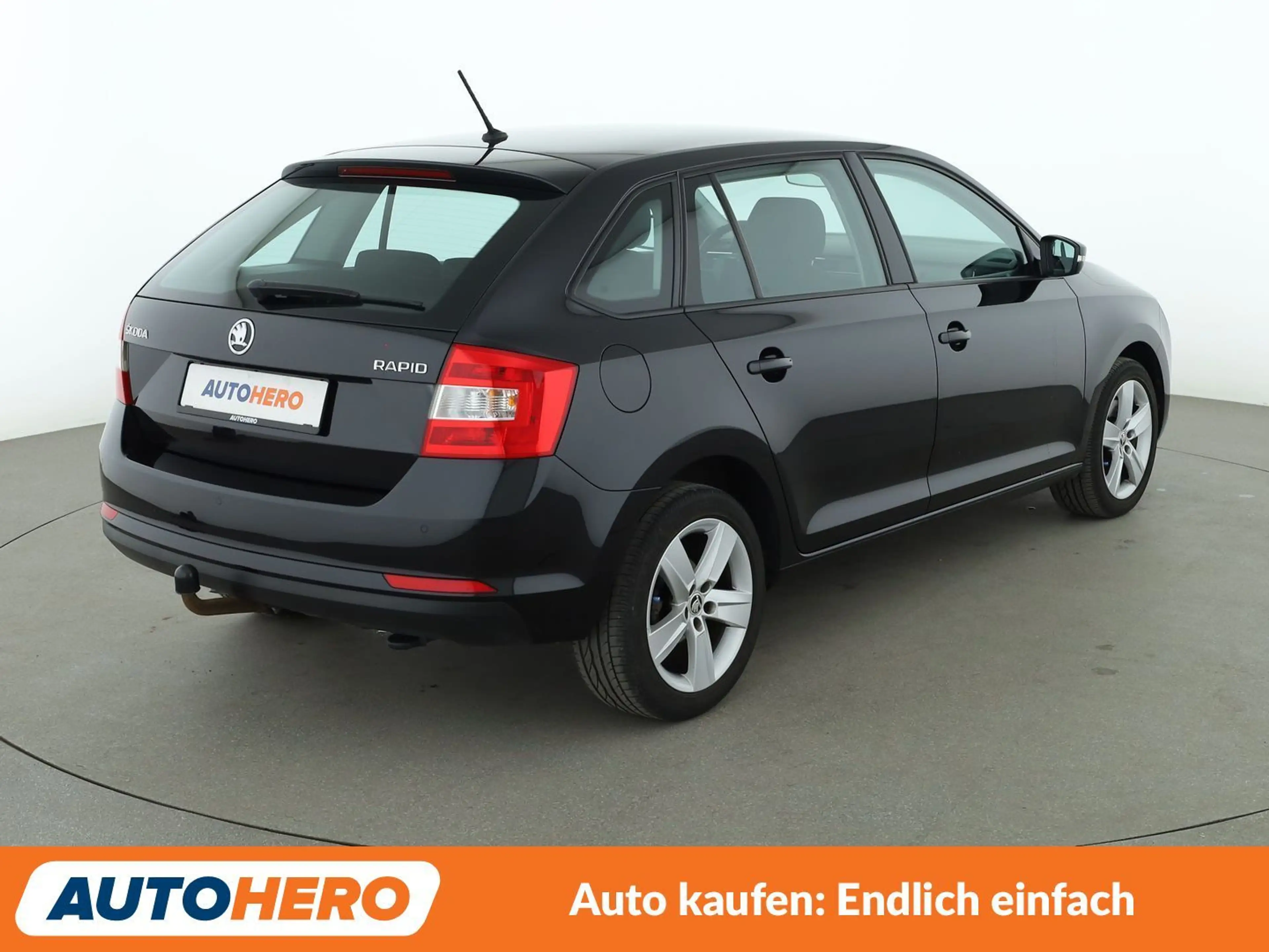 Skoda Rapid/Spaceback 1.2 TSI Style*TEMPO*PDC*SHZ* — photo 6