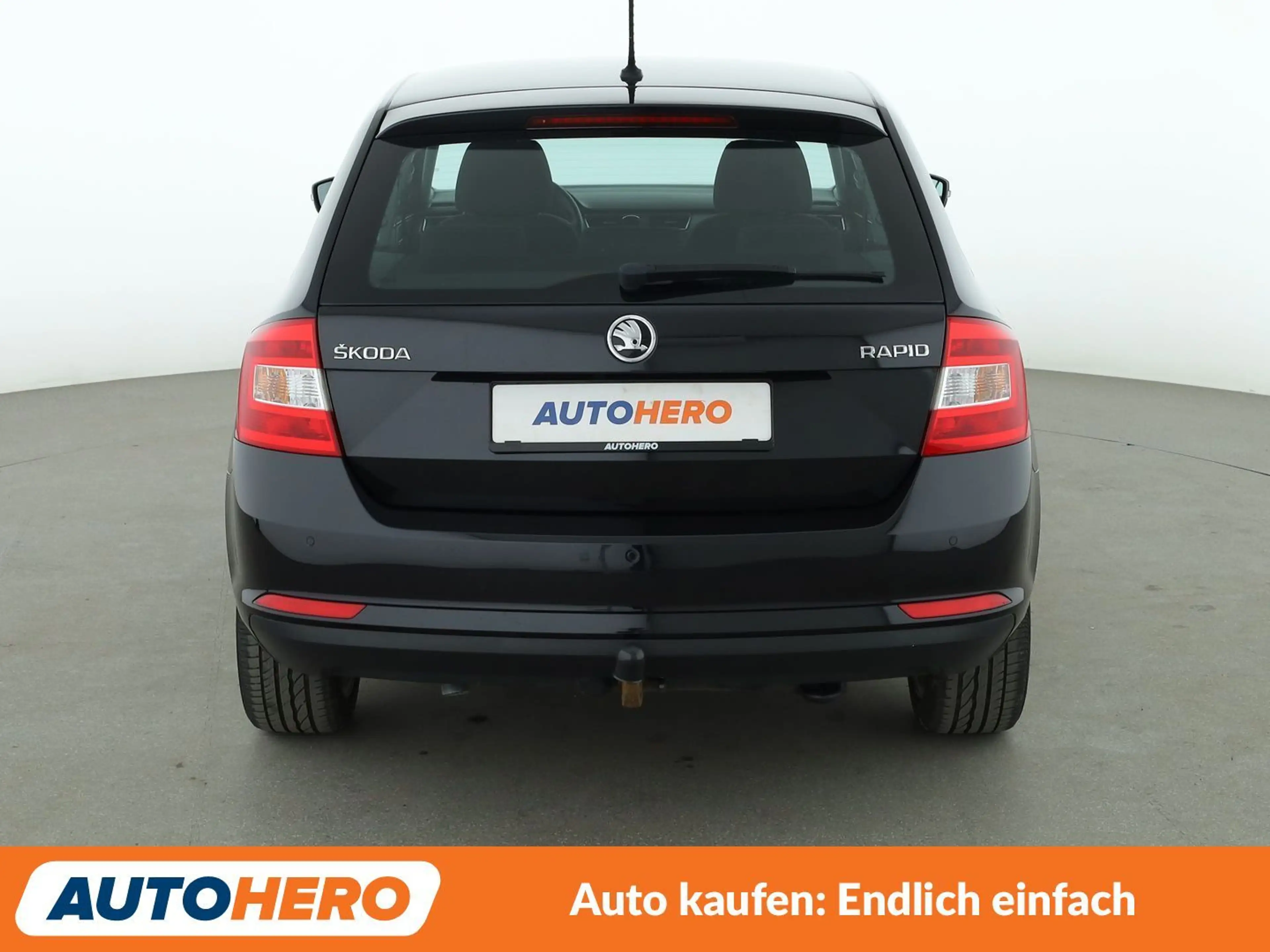Skoda Rapid/Spaceback 1.2 TSI Style*TEMPO*PDC*SHZ* — photo 5