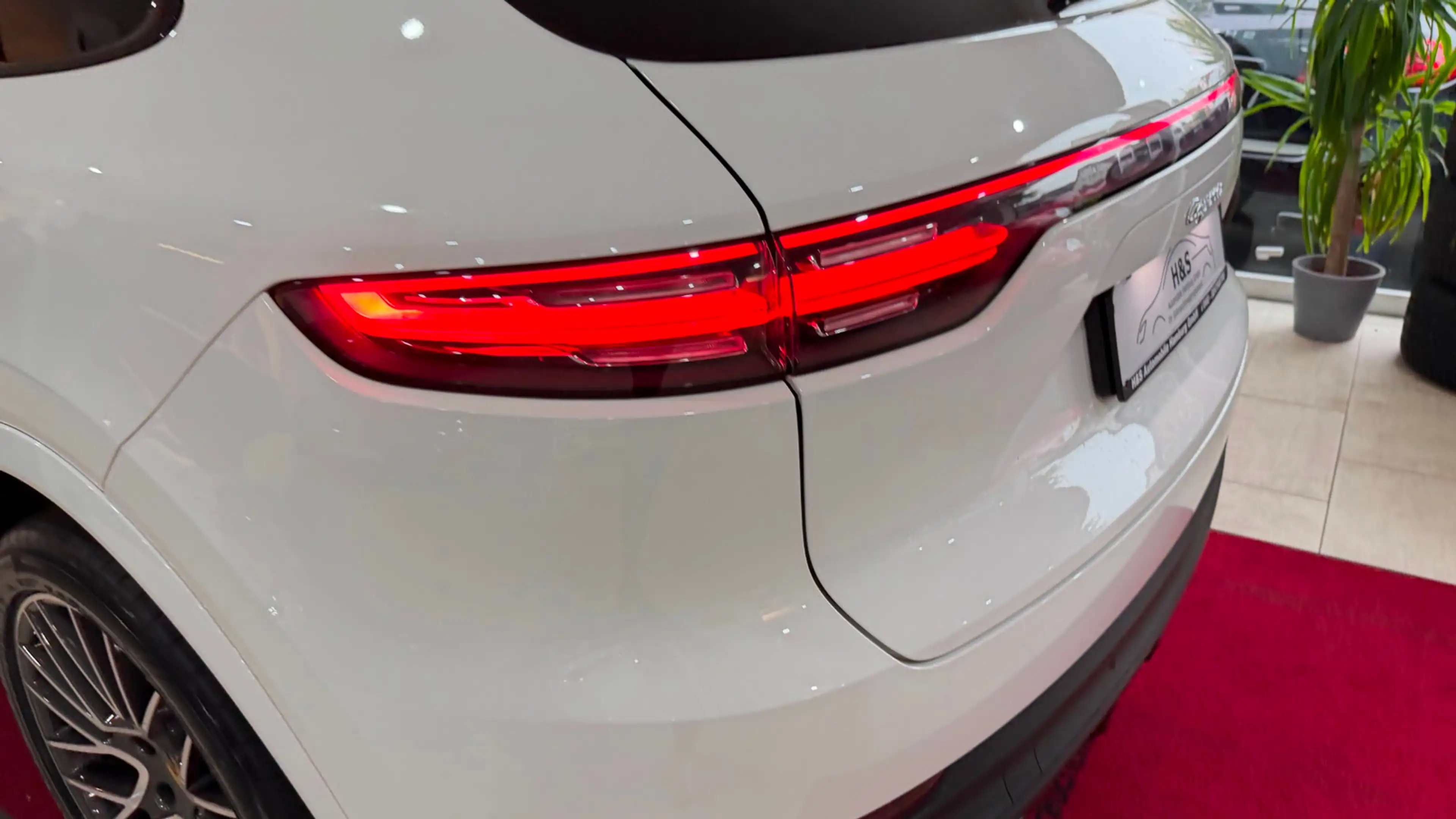Porsche Cayenne Panorama*Matrix+Memory — photo 28