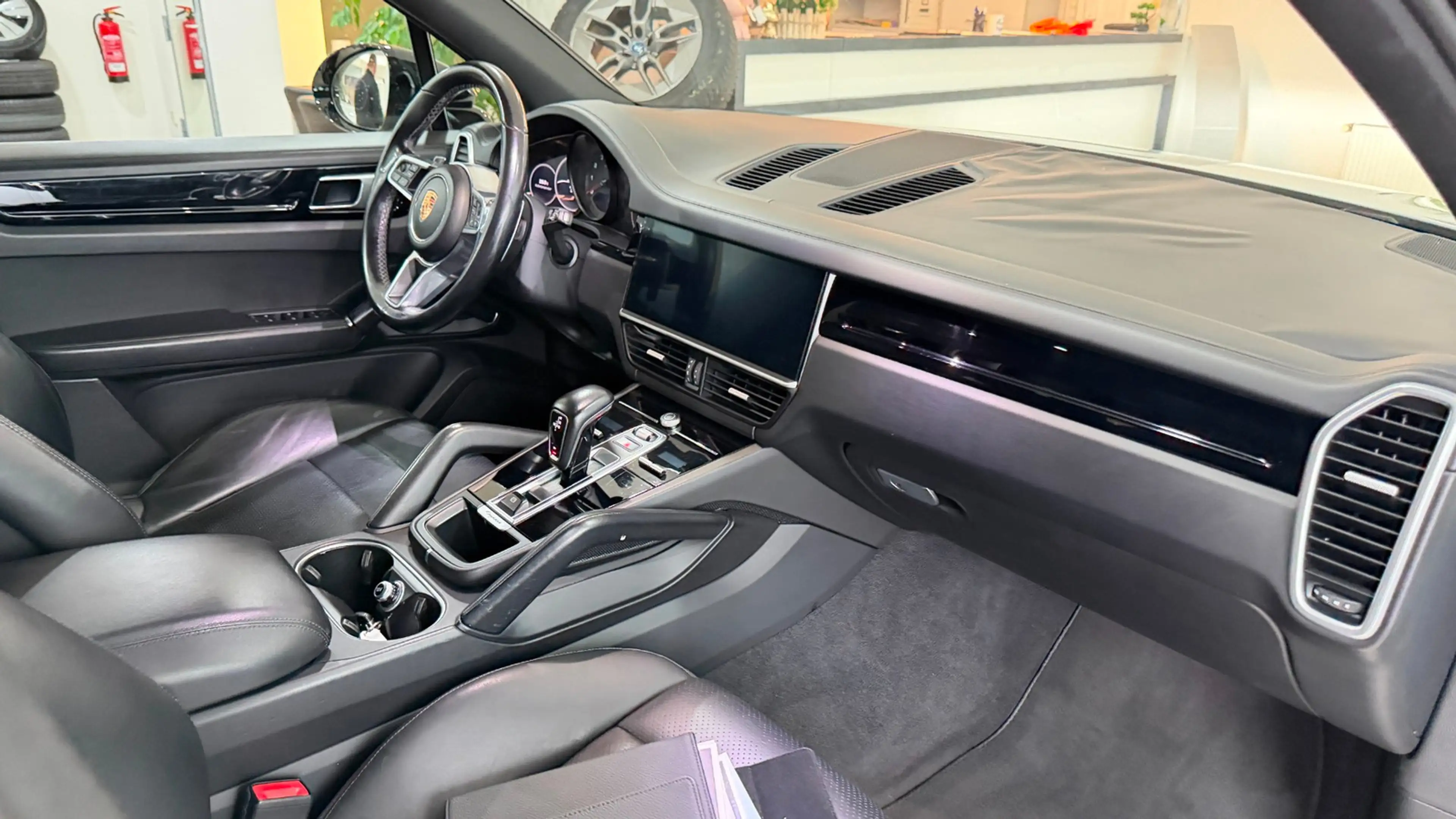 Porsche Cayenne Panorama*Matrix+Memory — photo 33