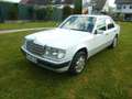 Mercedes-Benz 300 E Mit H  Kennzeichen Weiß - thumbnail 1