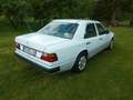 Mercedes-Benz 300 E Mit H  Kennzeichen Weiß - thumbnail 3