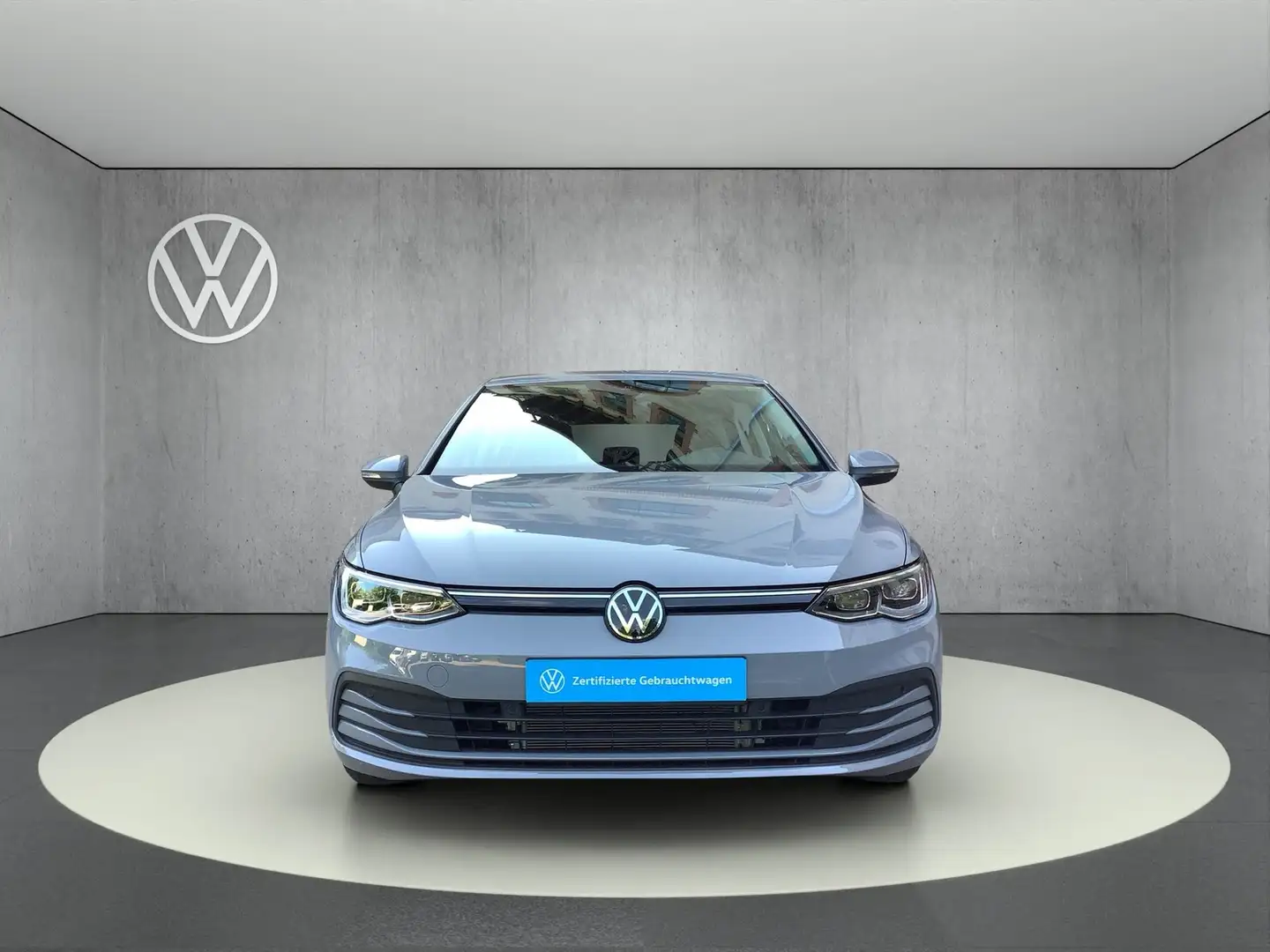 Volkswagen Golf VIII 1.5l TSI Life Grau - 2
