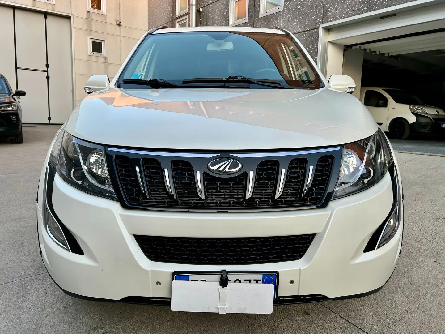 Mahindra XUV500 XUV500 2.2 VAN N1 140cv - PREZZO + IVA!!! Bianco - 2