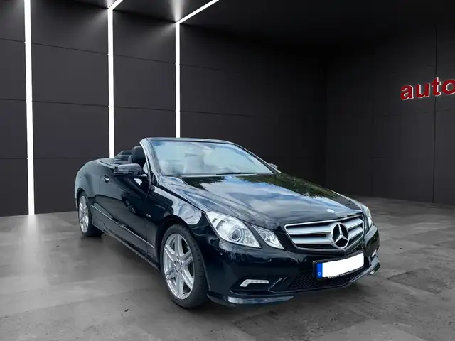 Mercedes-Benz E 350 CDI Cabrio AMG/Voll Leder/Airscarf/Bi Xeno