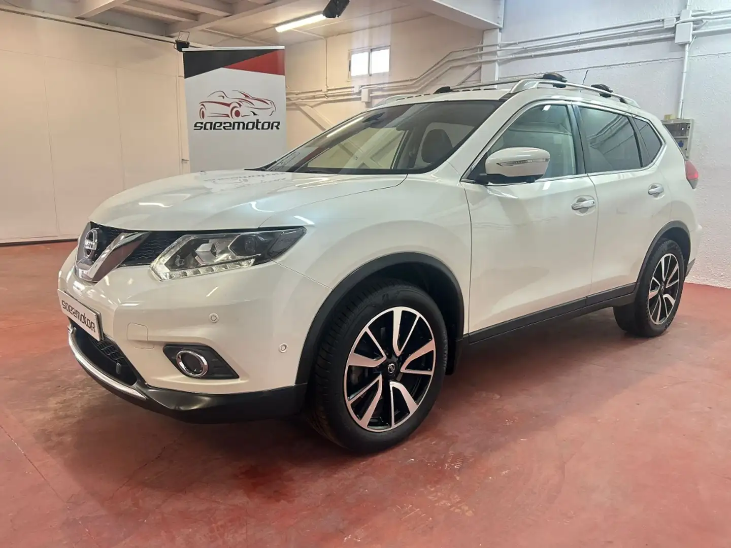 Nissan X-Trail 2.0 dCi Tekna 4x4-i XTronic Blanc - 1