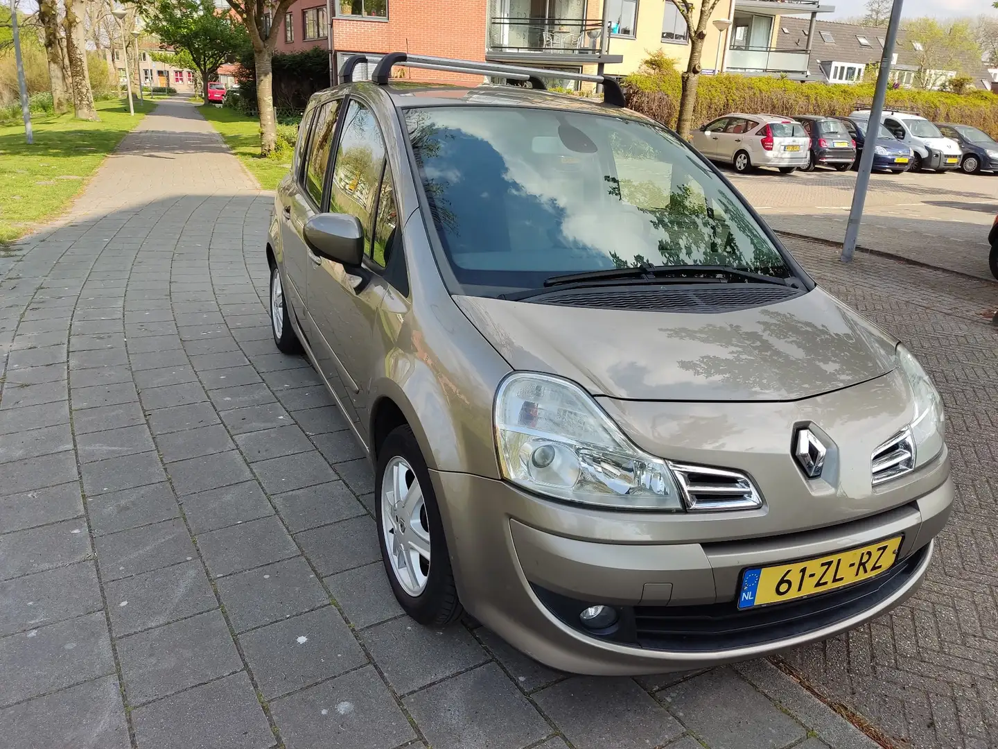 Renault Modus 1.2 TCE Dynamique Beige - 2