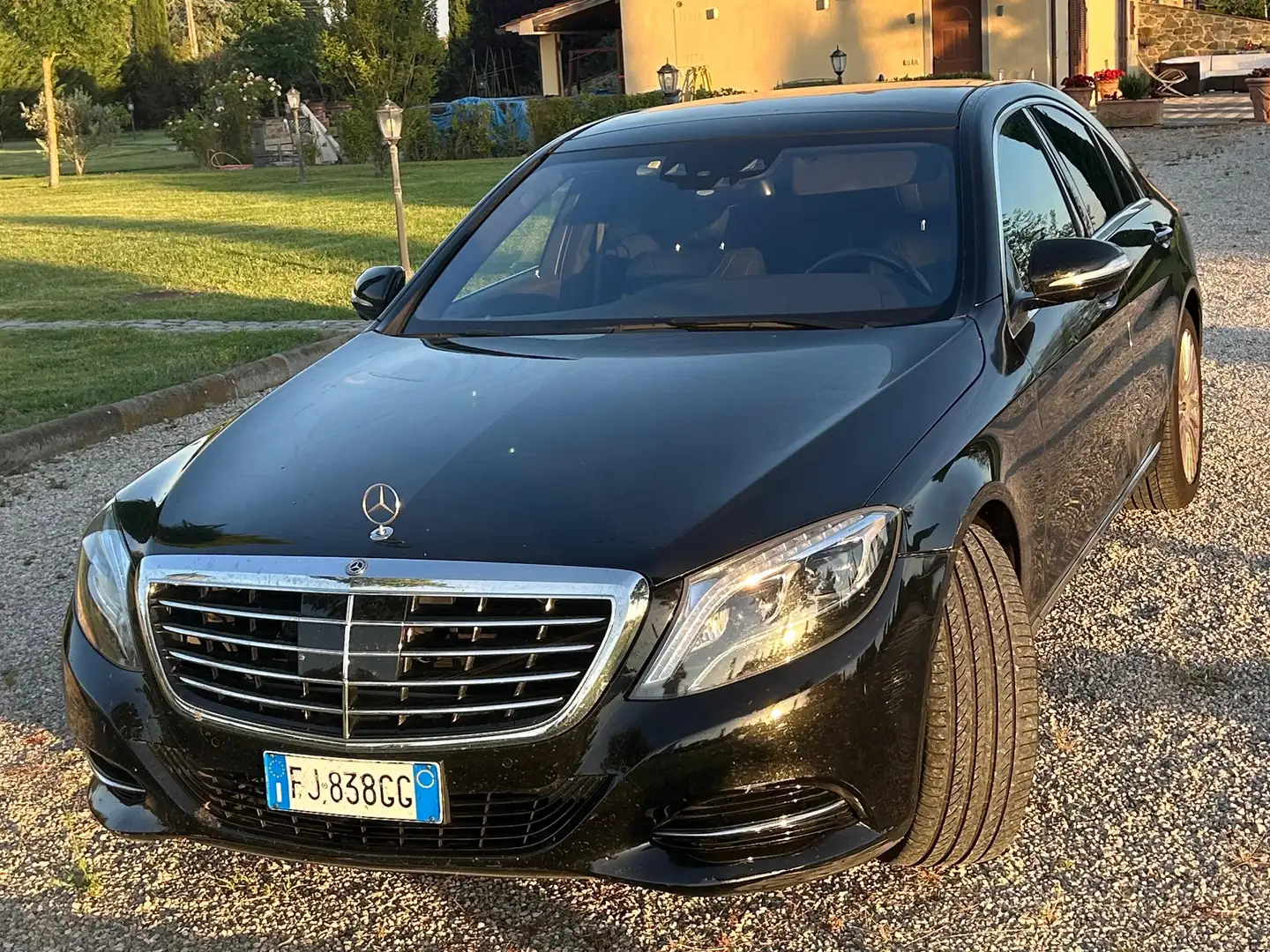 Mercedes-Benz S 300 Executive Schwarz - 1