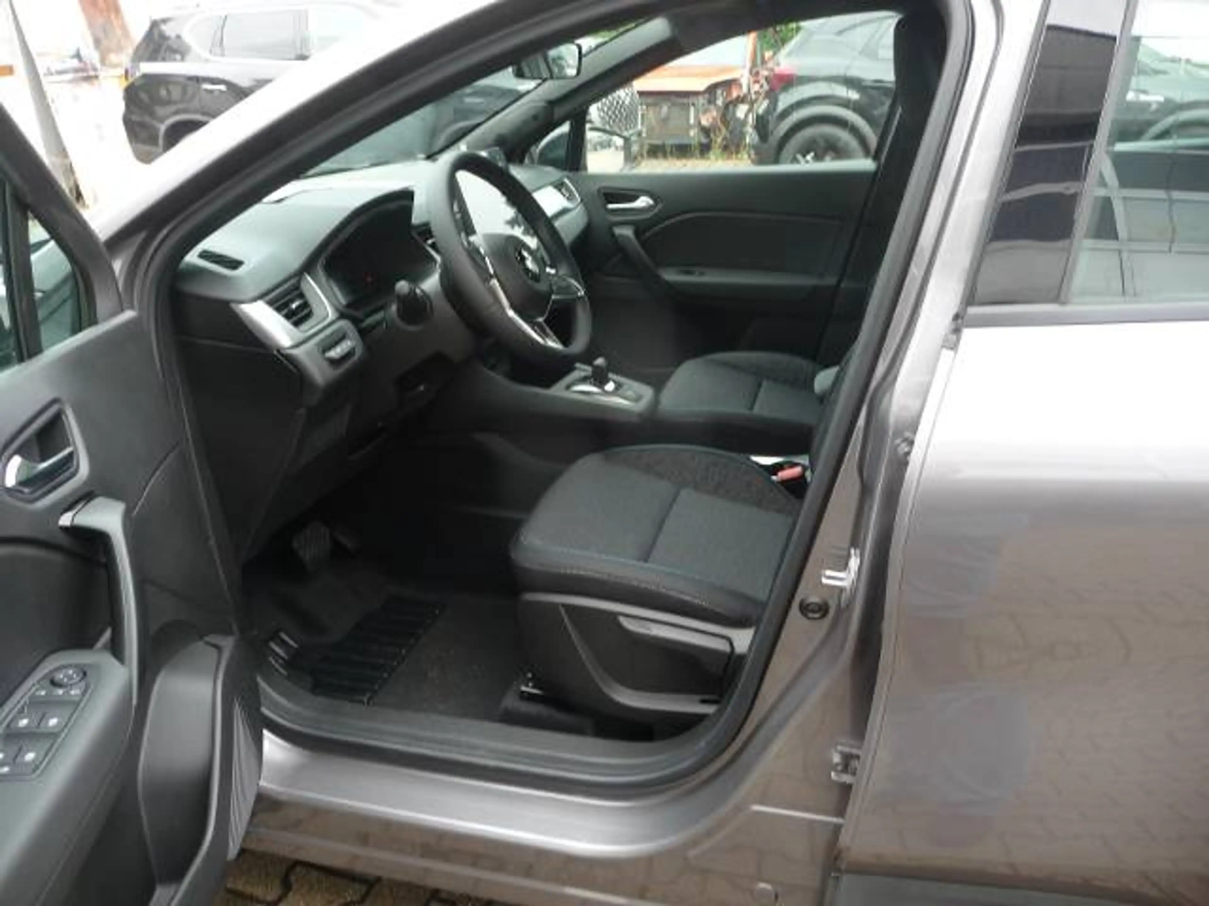 Mitsubishi Grandis Diamant PLUS 1.8 Hybrid — photo 12
