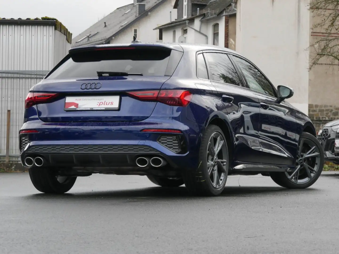 Audi S3 2.0 TFSI quattro Pano Navi Blau - 2