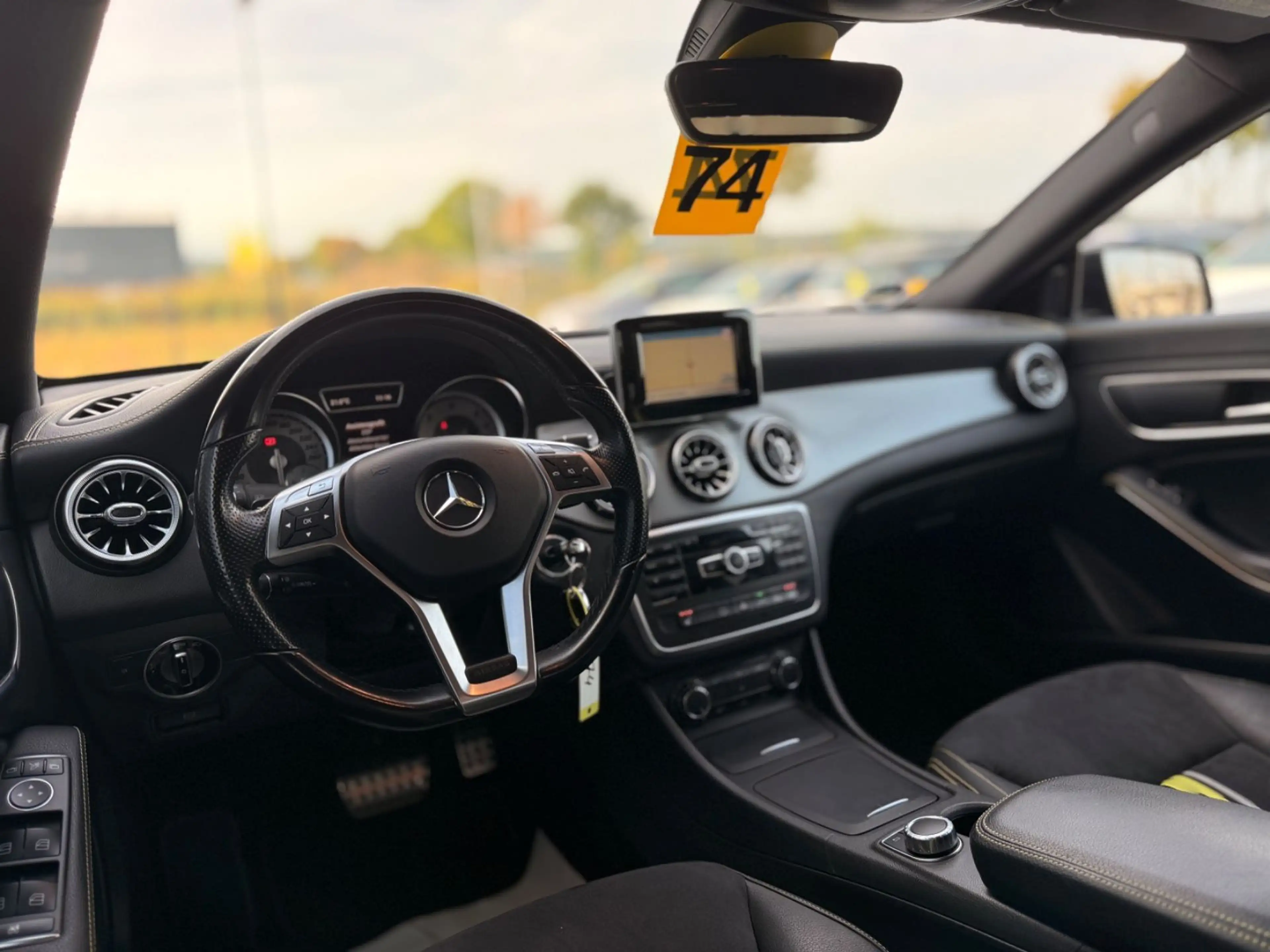 Mercedes-Benz CLA 220 CDI Aut. Edition 1 AMG Line Xenon — photo 13