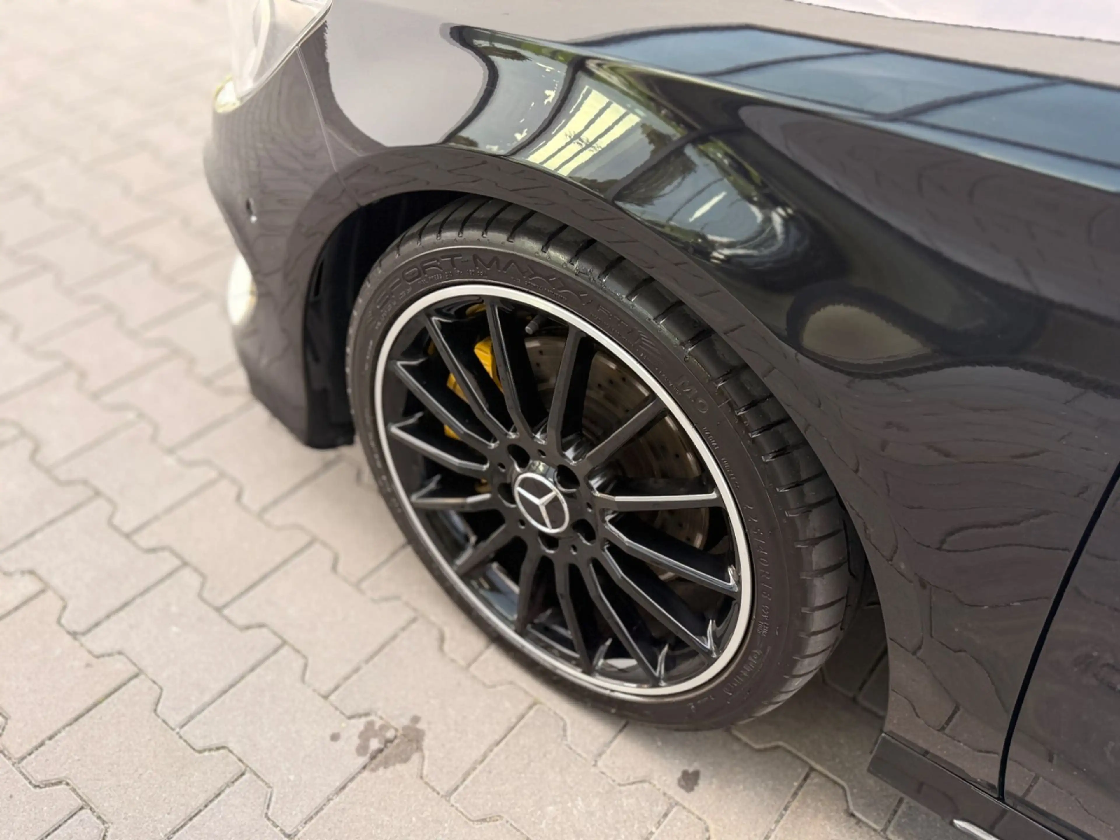 Mercedes-Benz CLA 220 CDI Aut. Edition 1 AMG Line Xenon — photo 5