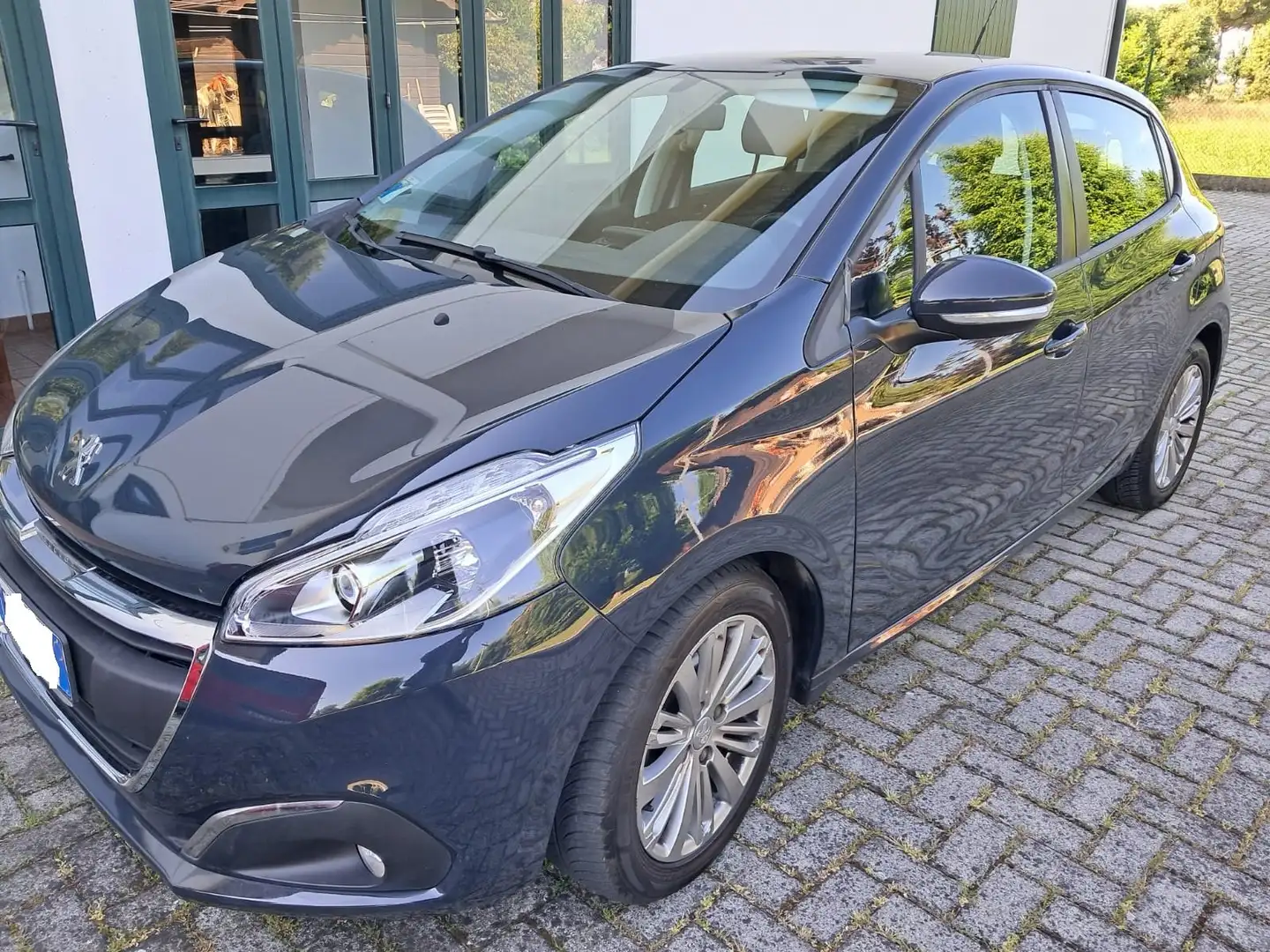 Peugeot 208 C CBHW 6 Blauw - 1
