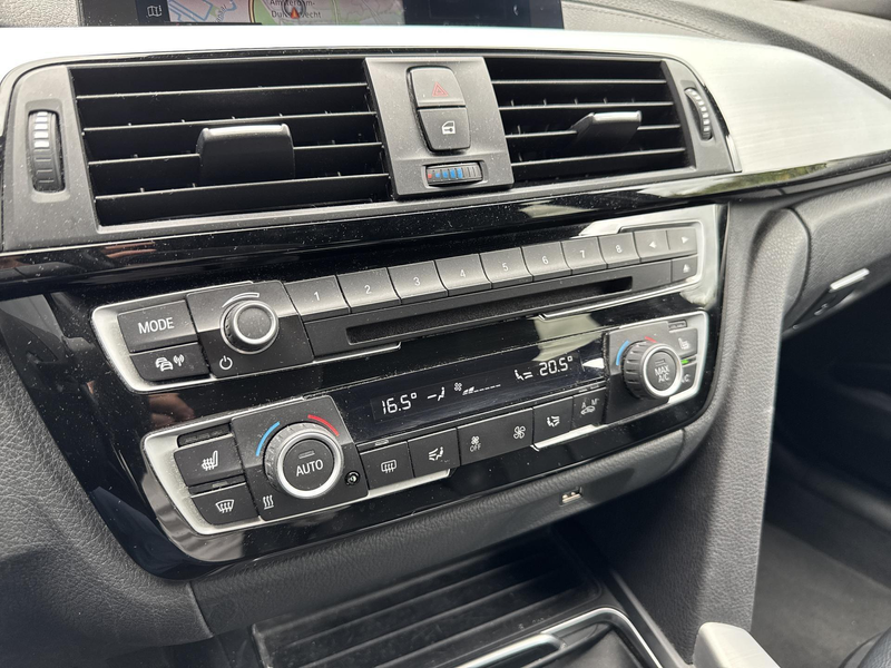 BMW 320 3-serie Touring 320i | Armsteun voor | Bestuurders — photo 14
