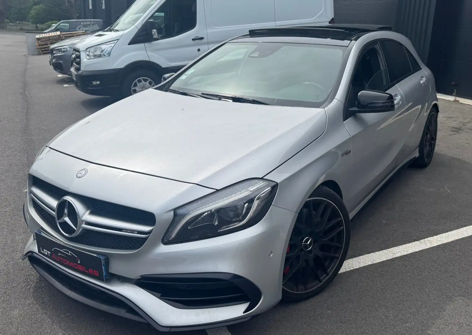 Mercedes-Benz A 45 AMG III (W176) 45 AMG 4Matic SPEEDSHIFT-DCT - 2