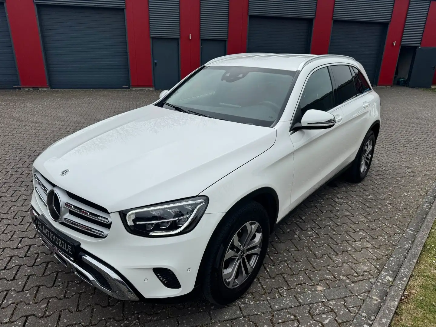 Mercedes-Benz GLC 220 d LED AHK Kamera Stadheizung Digital Ta. Weiß - 1
