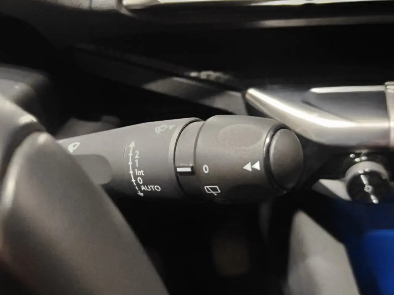 Peugeot 5008 1.2 AUTOMAAT 131pk 7-zit/LED/Virtual/360cam/Cruise 30