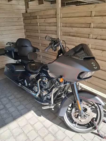 Harley-Davidson Road Glide - foto 2