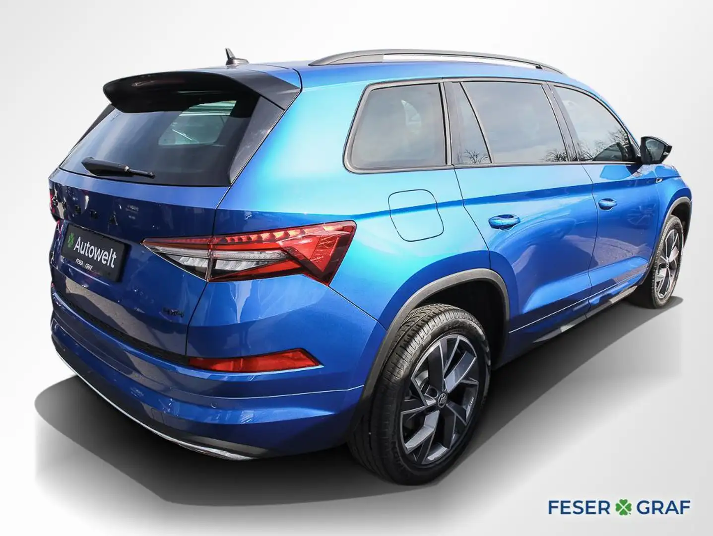 Skoda Kodiaq 2.0 TDI 4x4 Sportline DSG AHK Matrix Pano Blau - 2