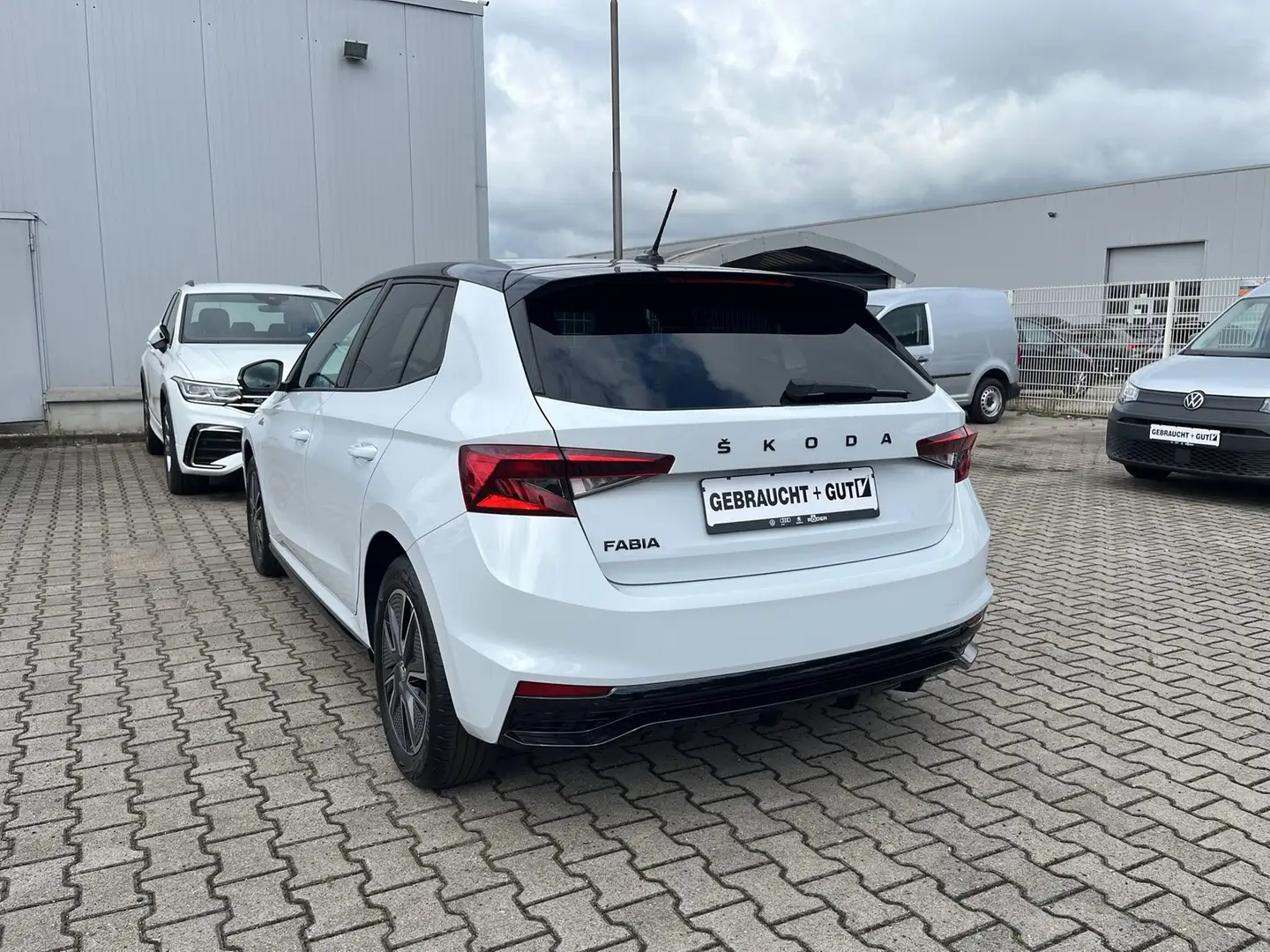 Skoda Fabia Monte Carlo 1.0 MPI Smartlink LED DAB Weiß - 2