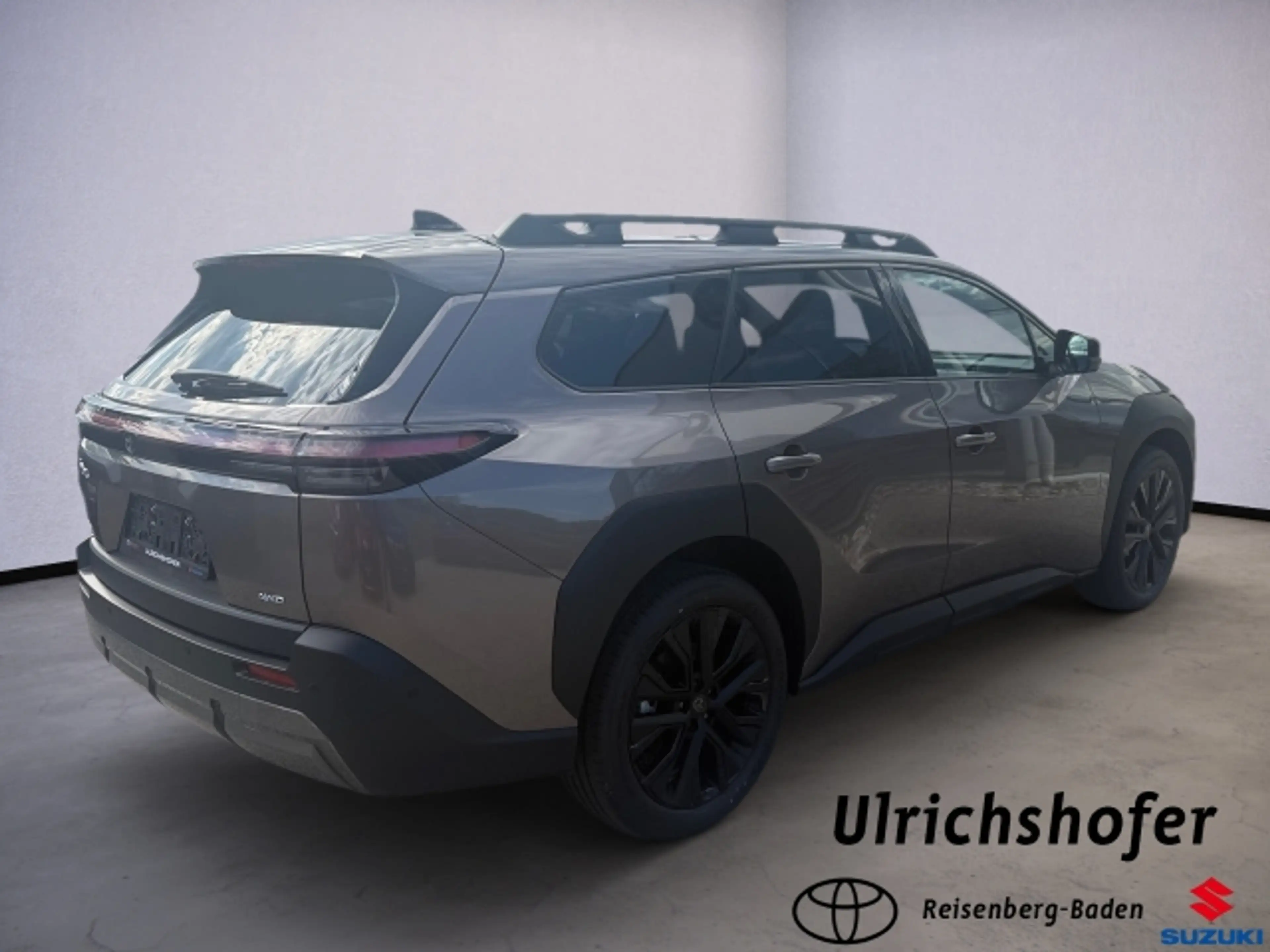 Toyota bZ4X bZ4X Touring Lounge — photo 4