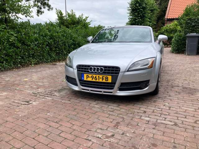 Audi TT Roadster