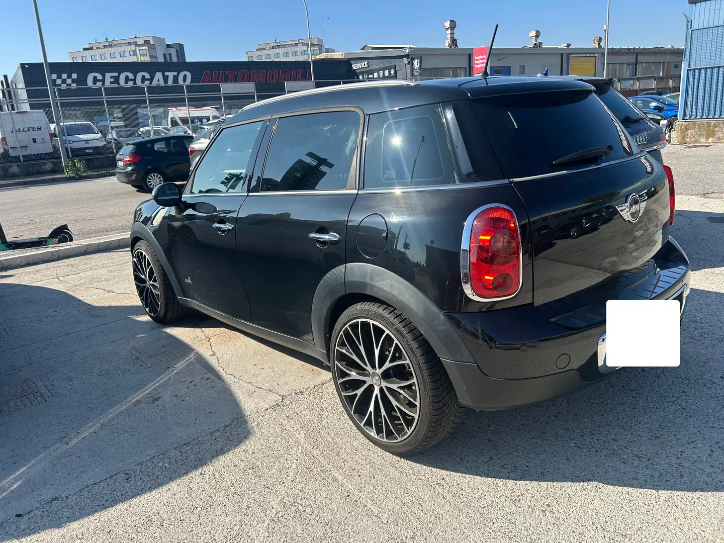 MINI Cooper D Countryman ALL 4 Noir - 2