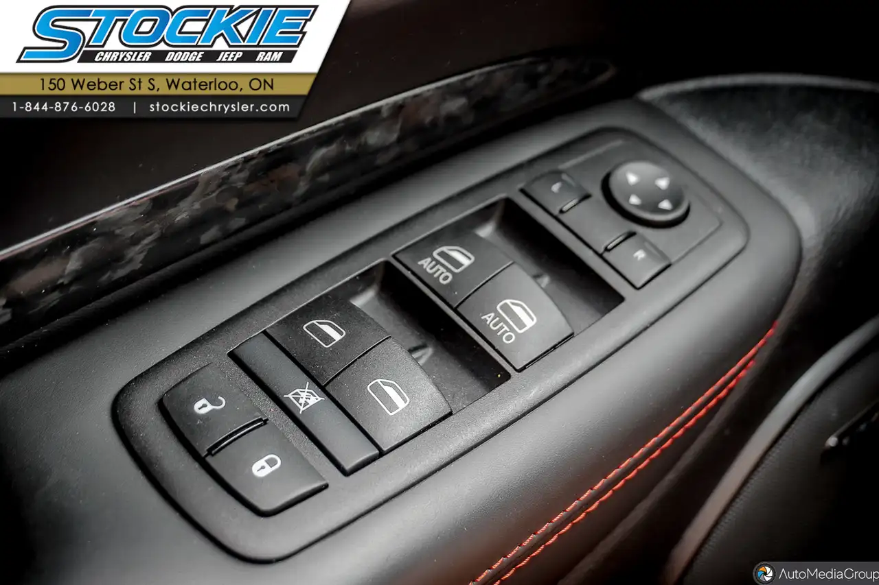 Dodge Durango снимка Dodge Durango