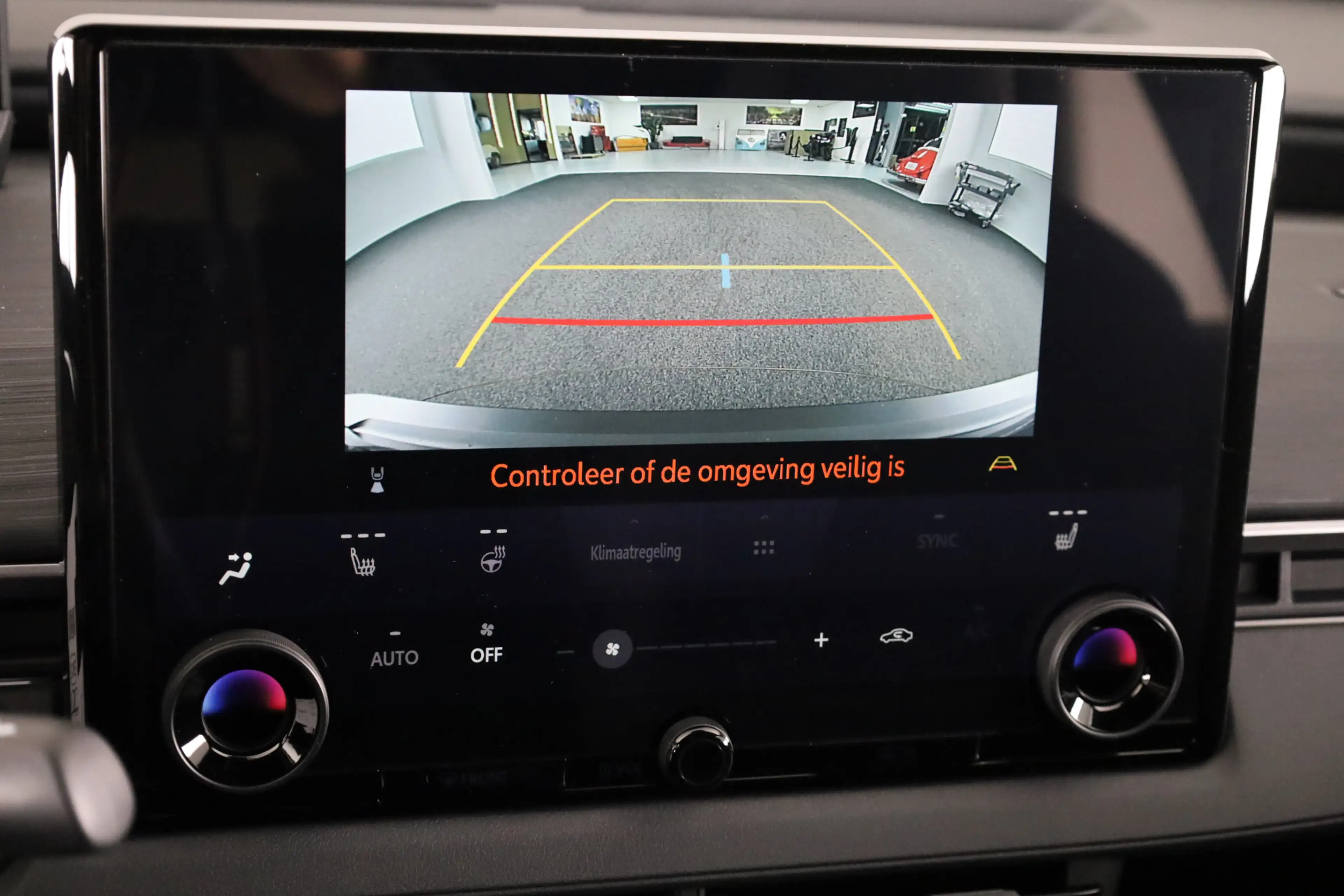 Toyota C-HR+ First Edition 77 kWh *NIEUW* | Direct leverbaar! | — photo 7