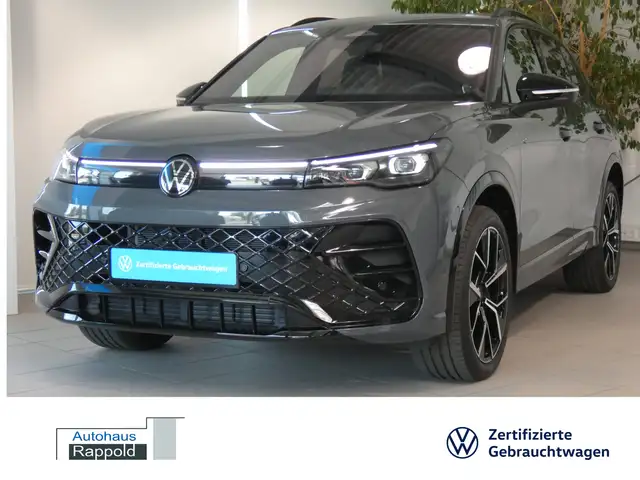 Volkswagen Tiguan 2.0 TDI R-Line AHK PANO 360° HUD STHZ