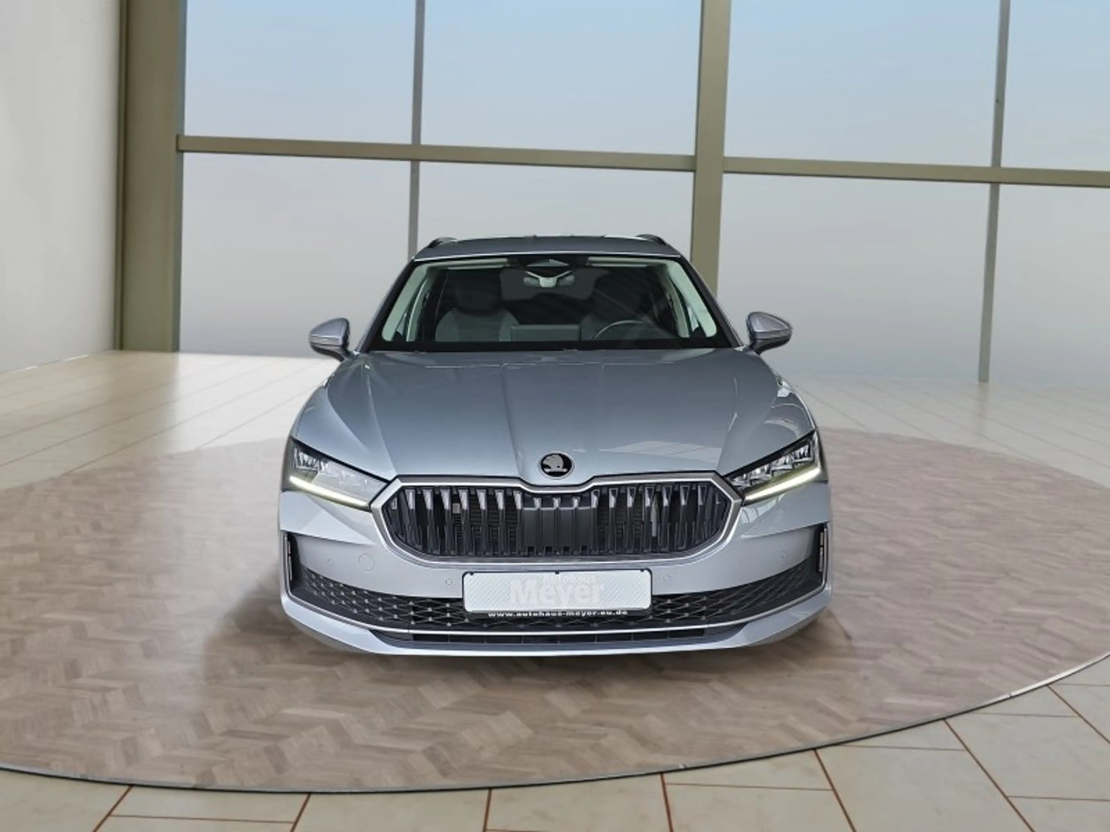 Skoda Superb Combi 2,0TDI DSG Navi/DCC/ACC/Kamera/Sitzhz. — photo 9