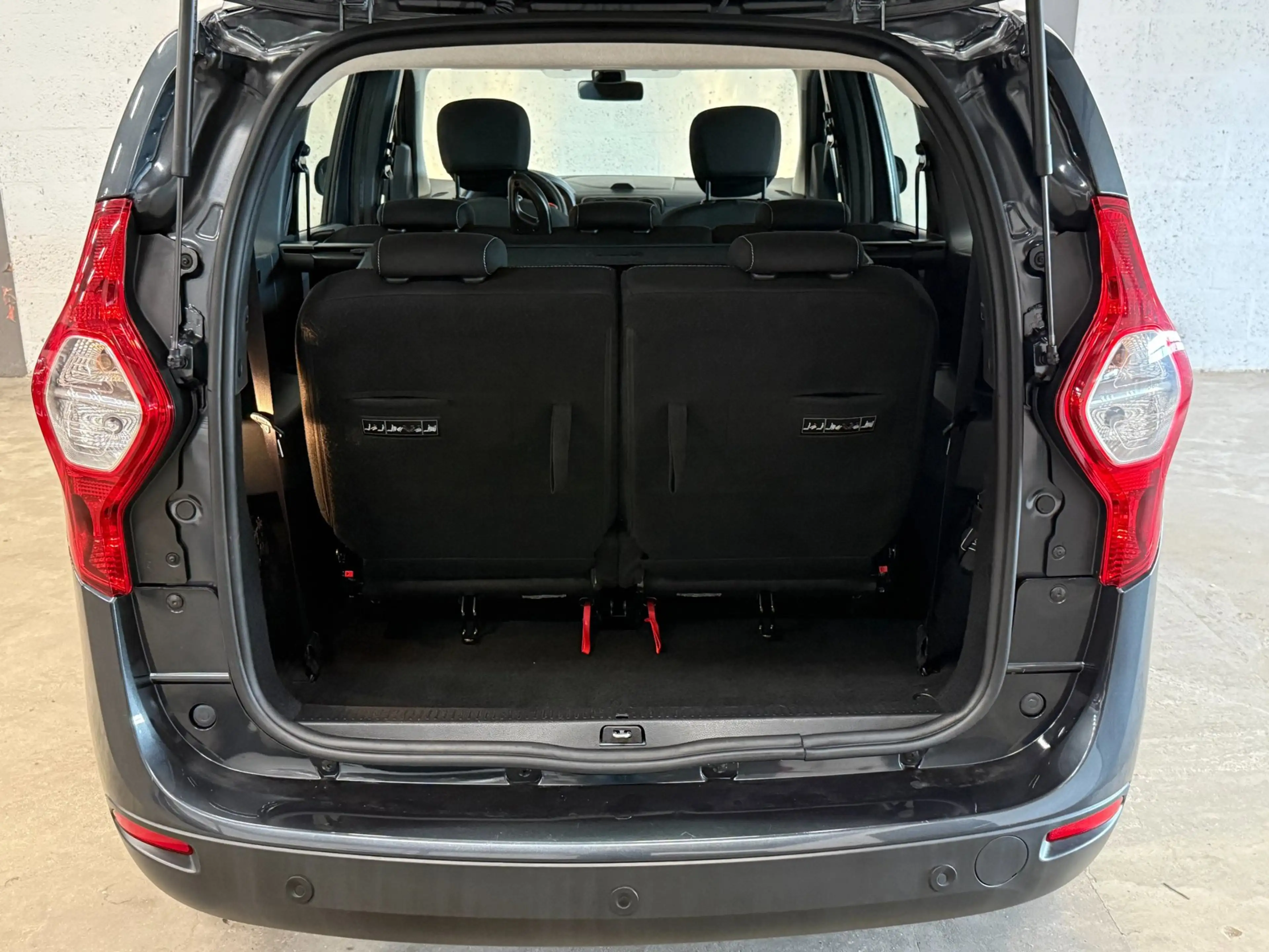 Dacia Lodgy 1.6 SCe 7 Personen|Navi|Camera|Cruise|Airco|Volled — photo 9