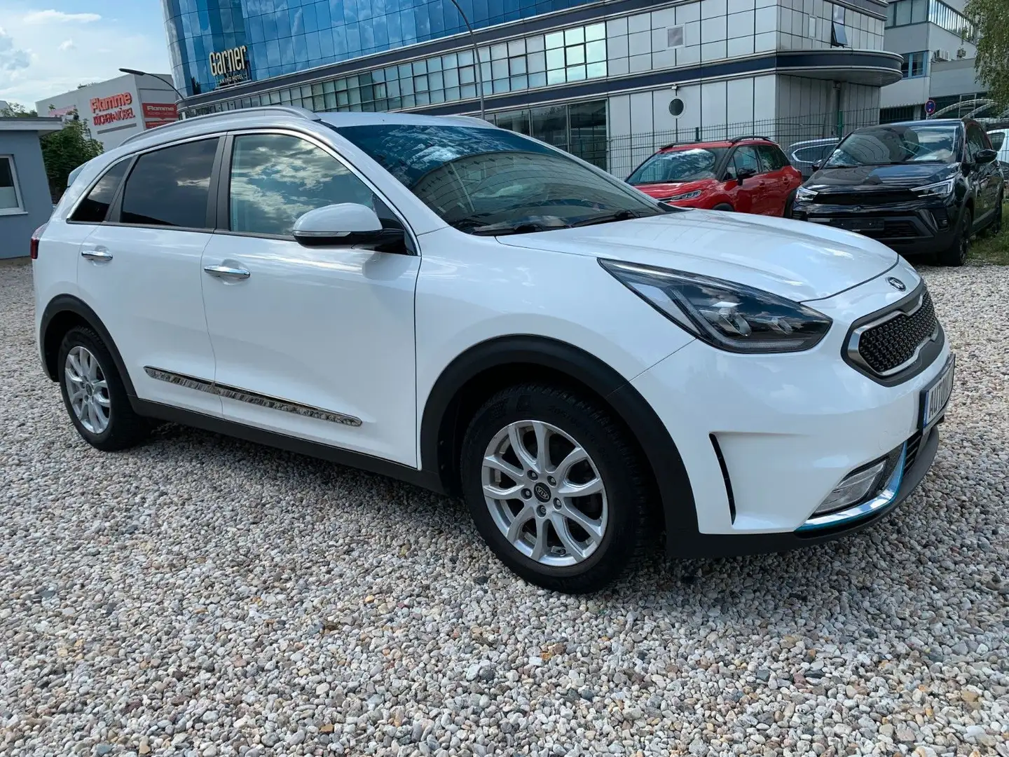 Kia Niro Vision Plug-in Hybrid *1.Hand *Scheckheft Bílá - 1