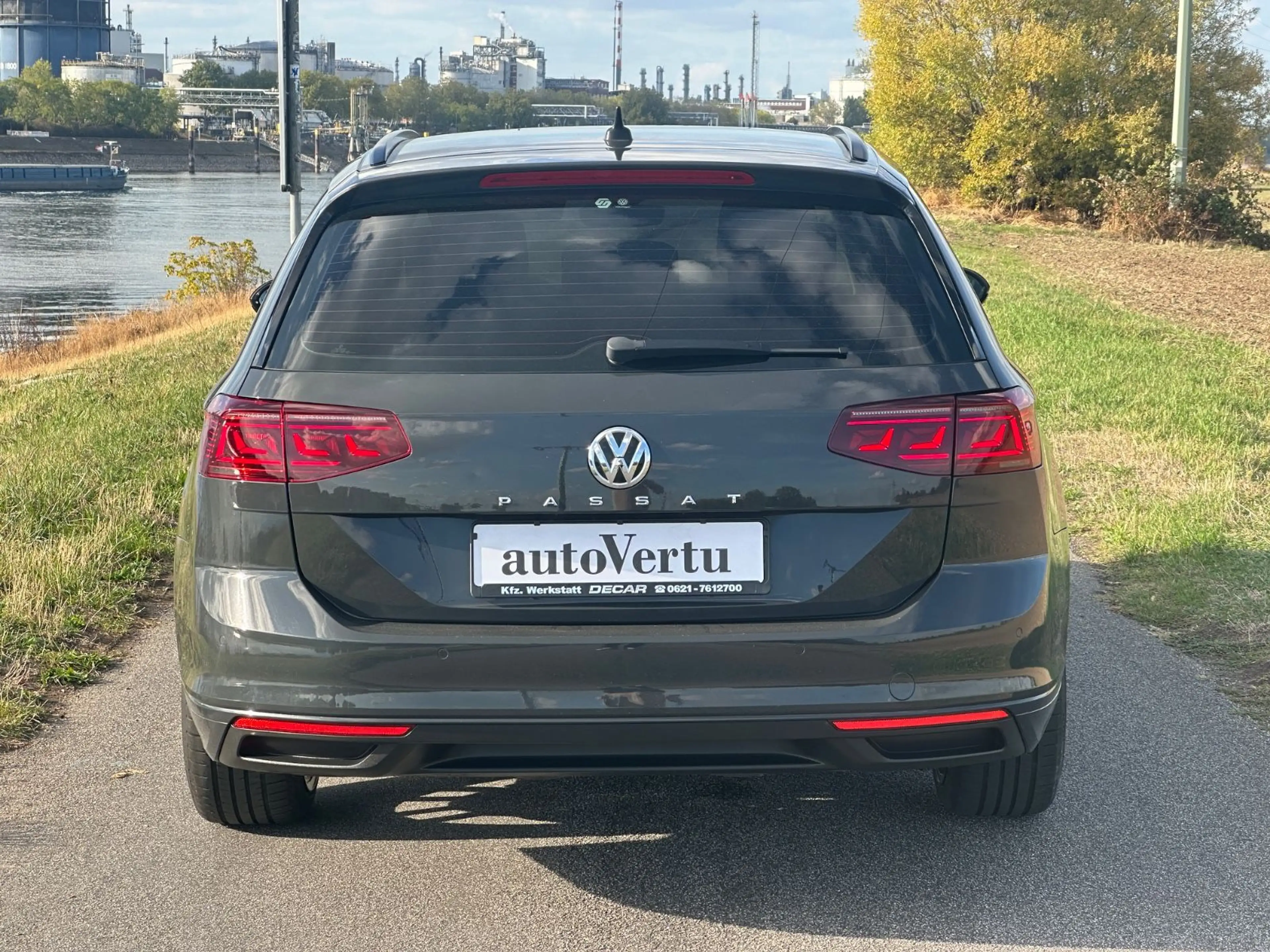 Volkswagen Passat Variant Business — photo 3