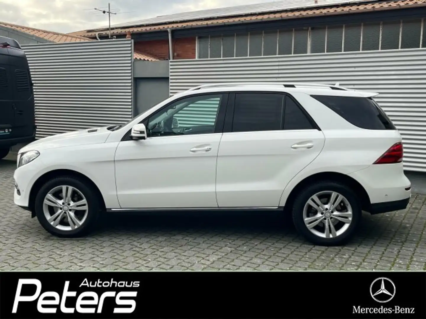 Mercedes-Benz GLE 400 GLE 400 4Matic ILS/AHK ILS/AHK/Distronic Weiß - 2