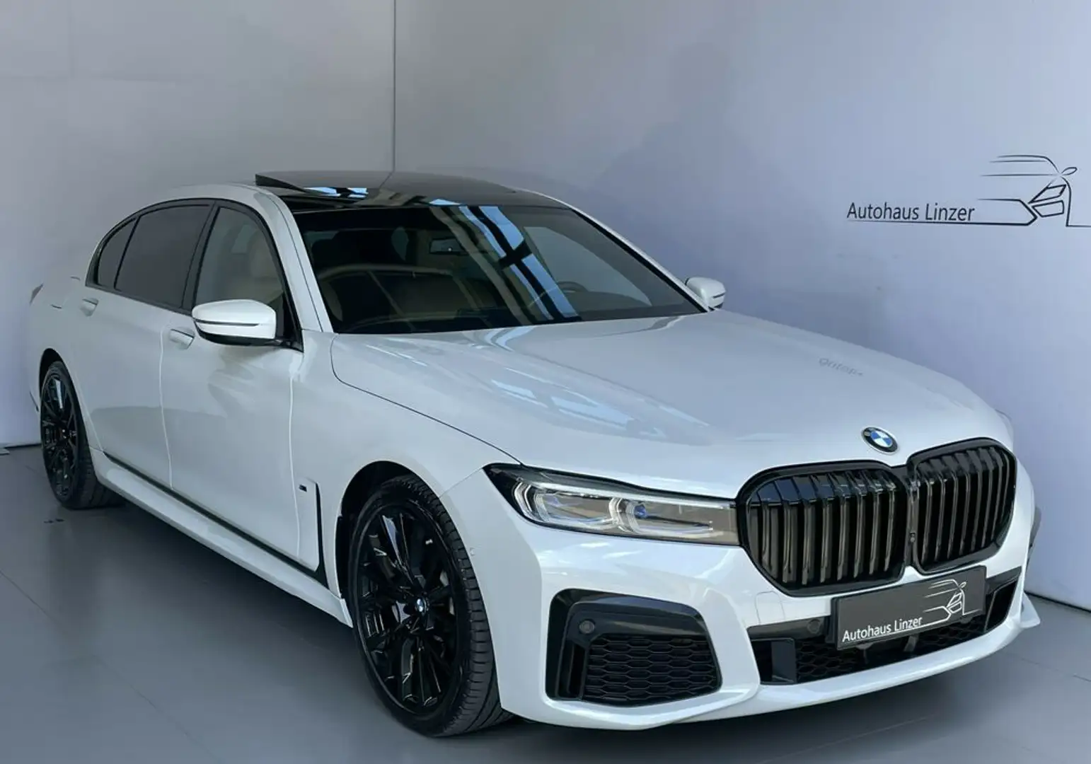 BMW 745 Le xDrive M *LASER*SoftC*ACC*HuD*360*Massage*SD Weiß - 1