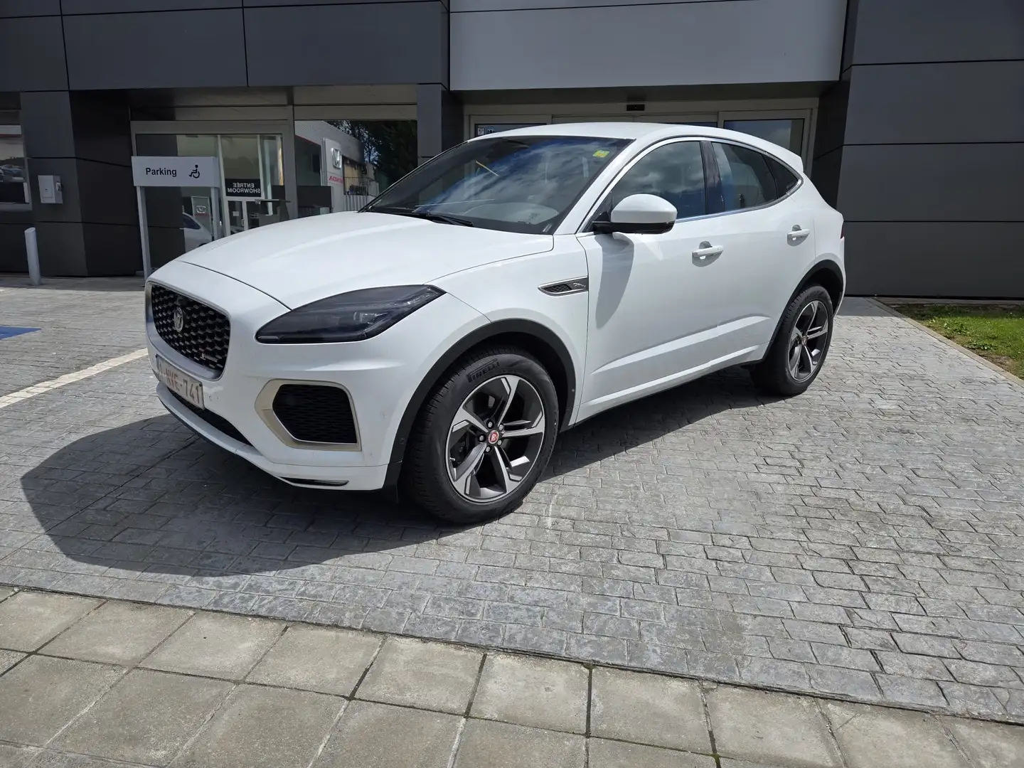 Jaguar E-Pace E-Pace 2.0 D MHEV AWD D165 R-Dynamic SE Wit - 1