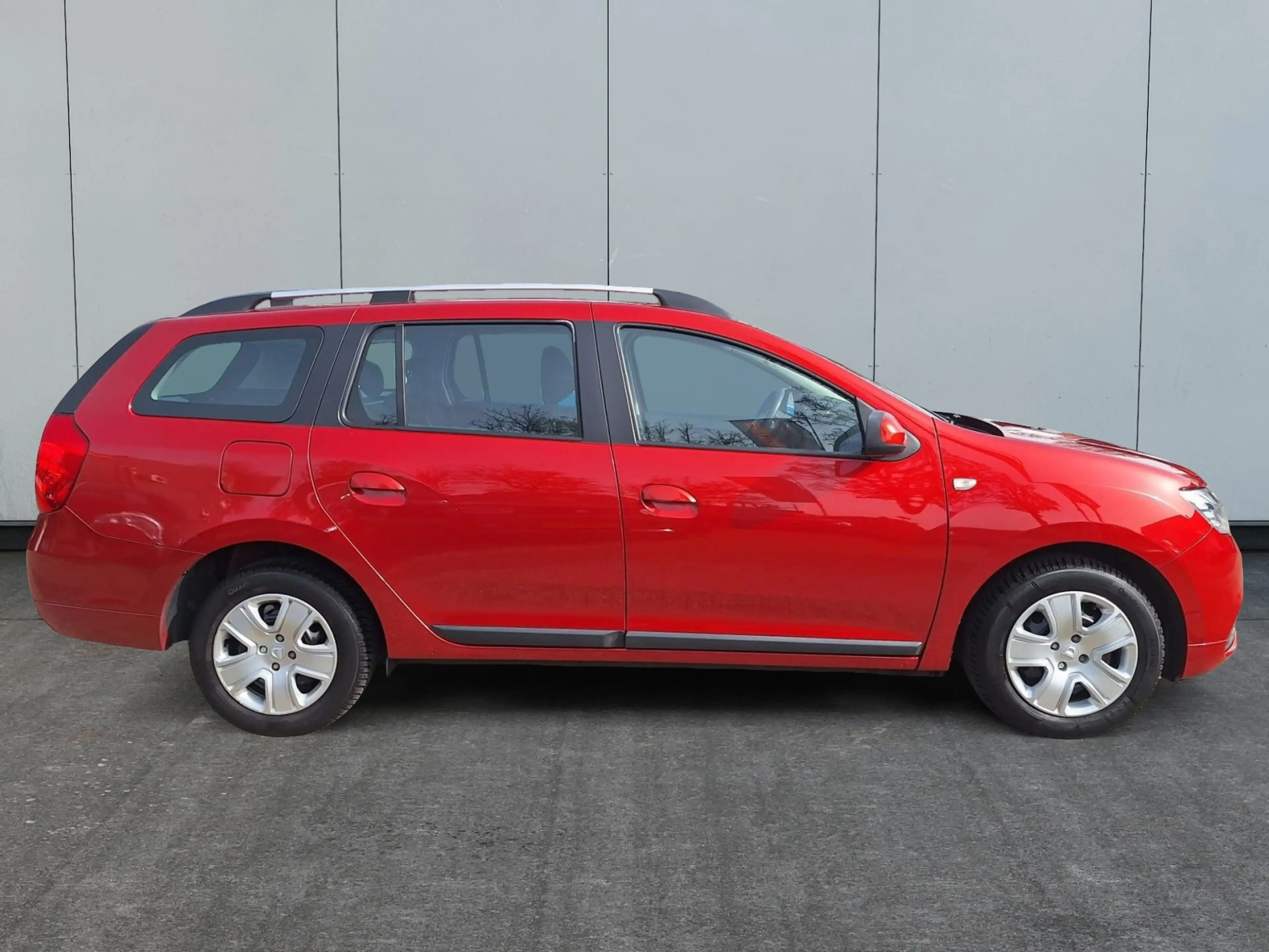 Dacia Logan MCV 0.9 TCe Laureate | Nwe APK | Airco | Trekhaak — photo 3