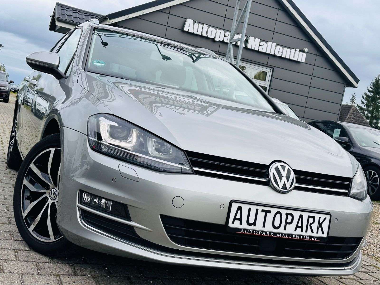 Second hand Volkswagen Golf 2.0