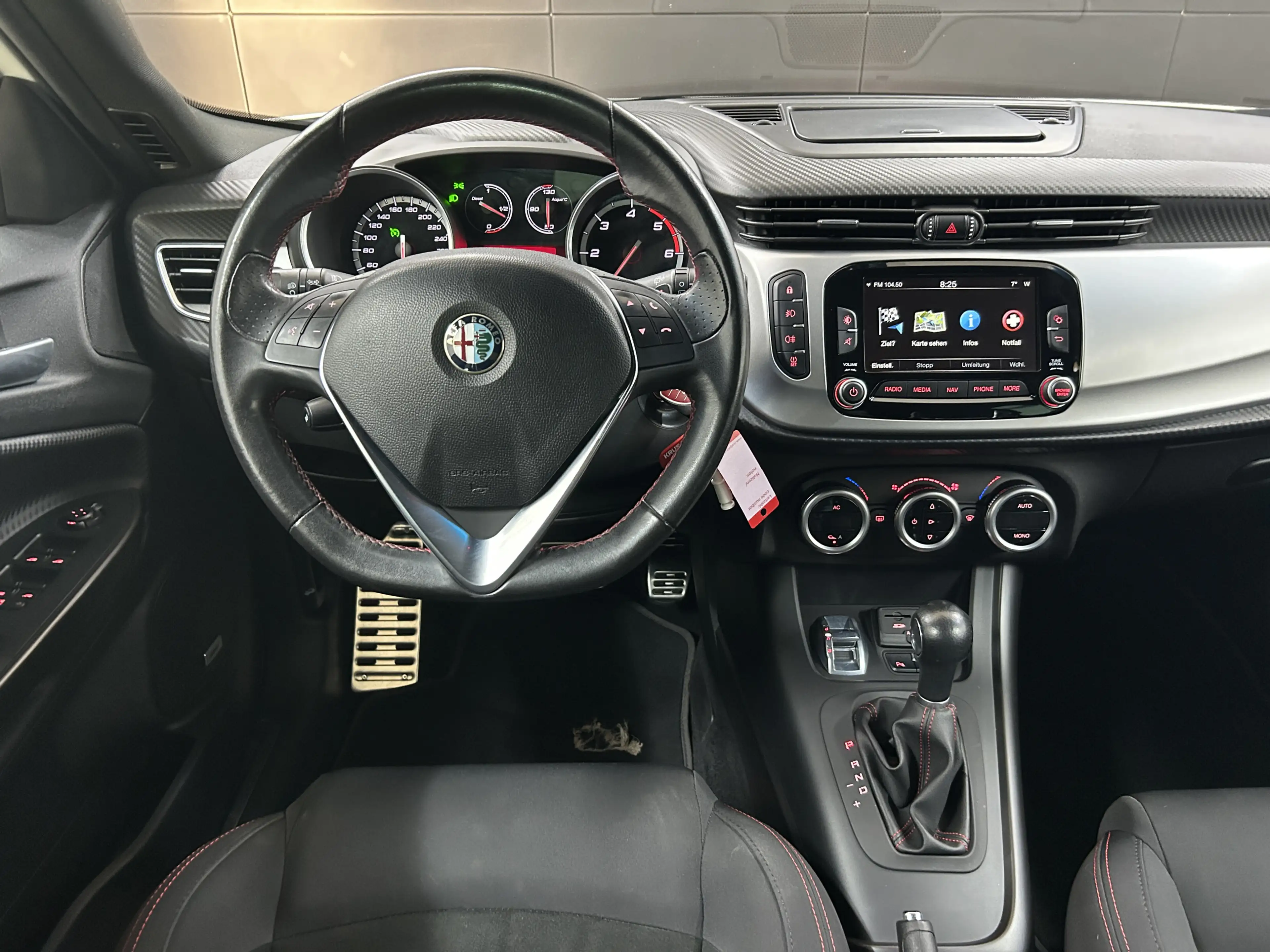 Alfa Romeo Giulietta Sprint+Bi-Xen+Bose+StandHZG+Temp+DAB — photo 12